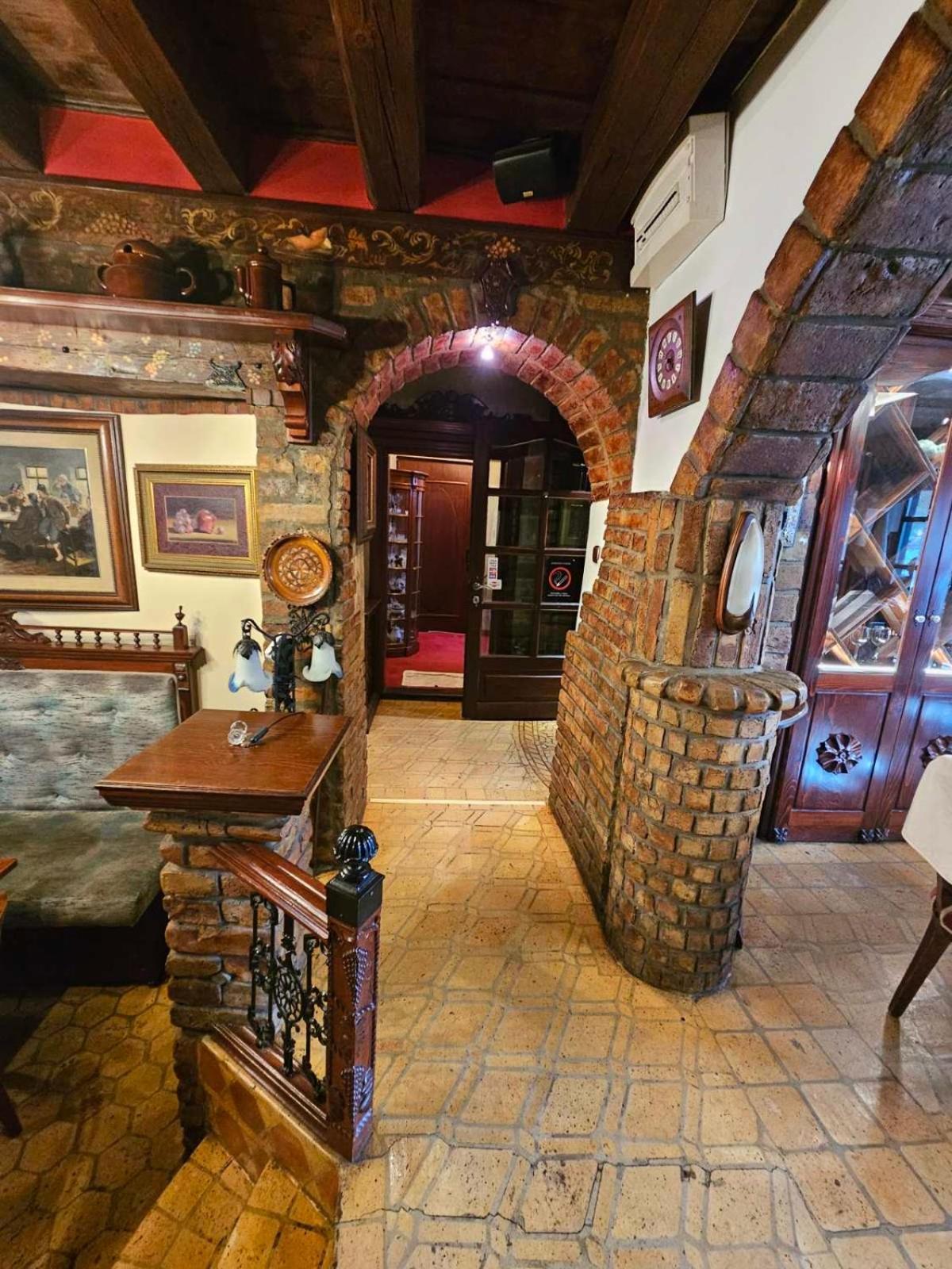 Vila Geppetto Belgrado Buitenkant foto