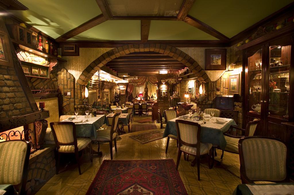 Vila Geppetto Belgrado Buitenkant foto